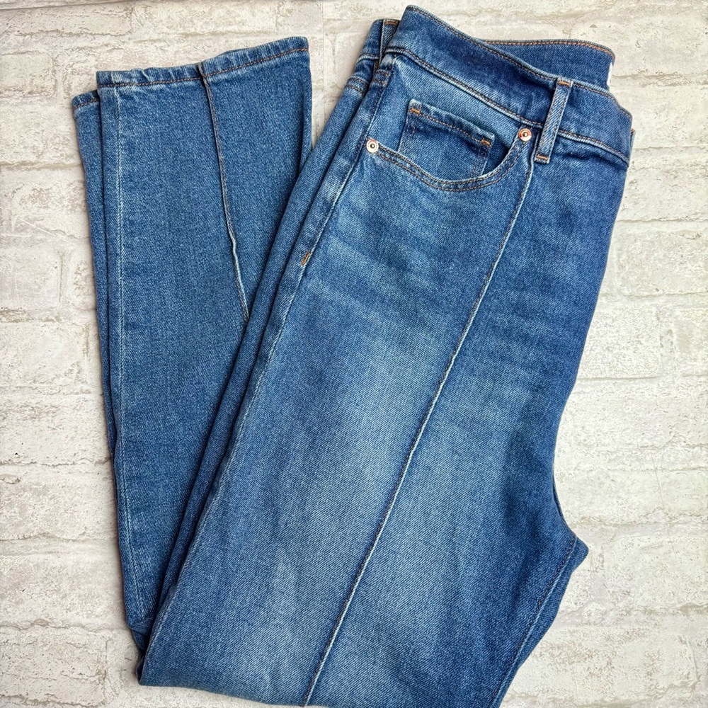 LOFT Women’s Jeans in Medium Blue Wash